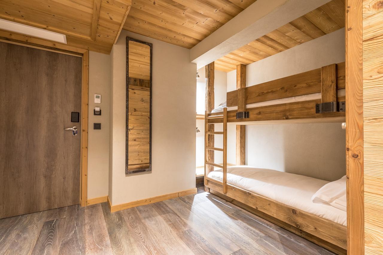 Les Cabanes De La Maison Rouge FRENCH ALPS Exteriör bild