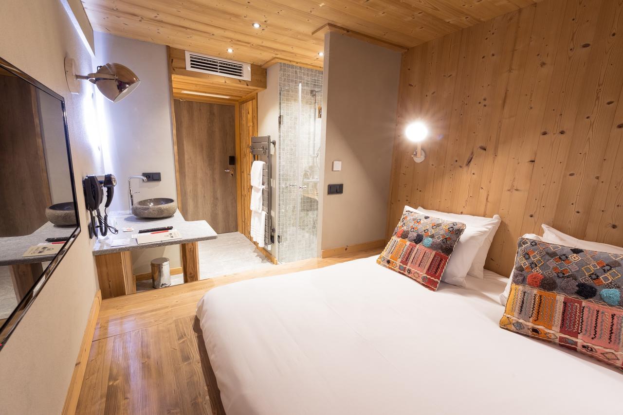 Les Cabanes De La Maison Rouge FRENCH ALPS Exteriör bild